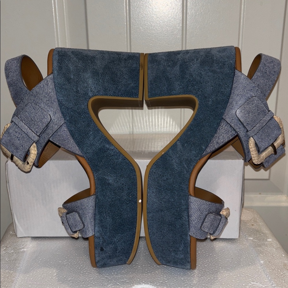 See By Chloe Blue Denim Platform Sandals - Picture 13 of 15